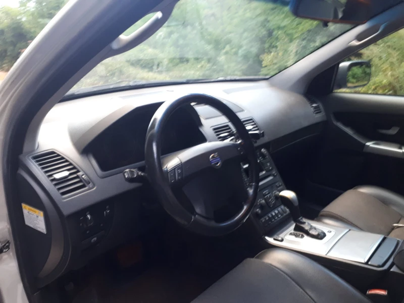 Volvo Xc90 2.5 turbo, снимка 2 - Автомобили и джипове - 52307674