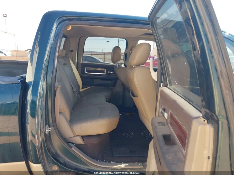 Dodge RAM 1500 5.7L V-8 VVT, 390HP 4X2 Drive, снимка 15 - Автомобили и джипове - 53180548