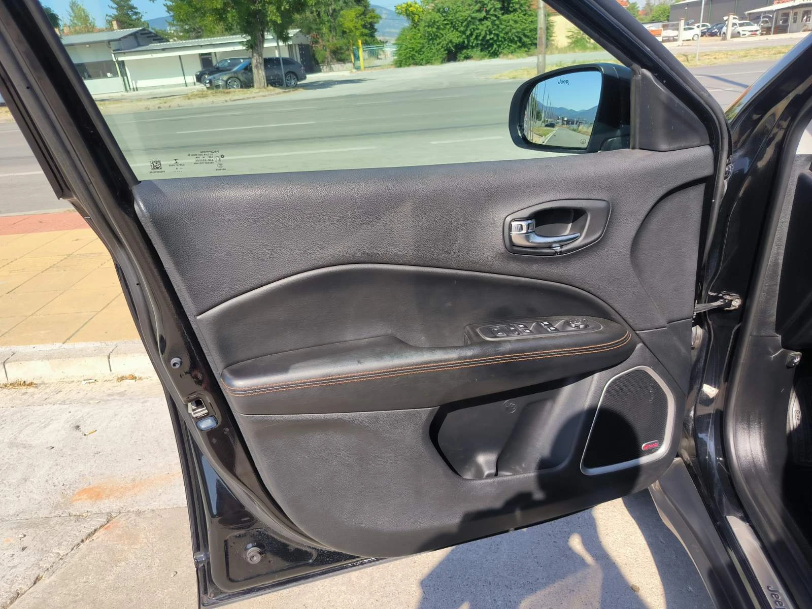 Jeep Compass 4x4-Gpl-Navi-DVD-Tv-Kameri-Euro-6D-Keyless | Mobile.bg � ����������� 12