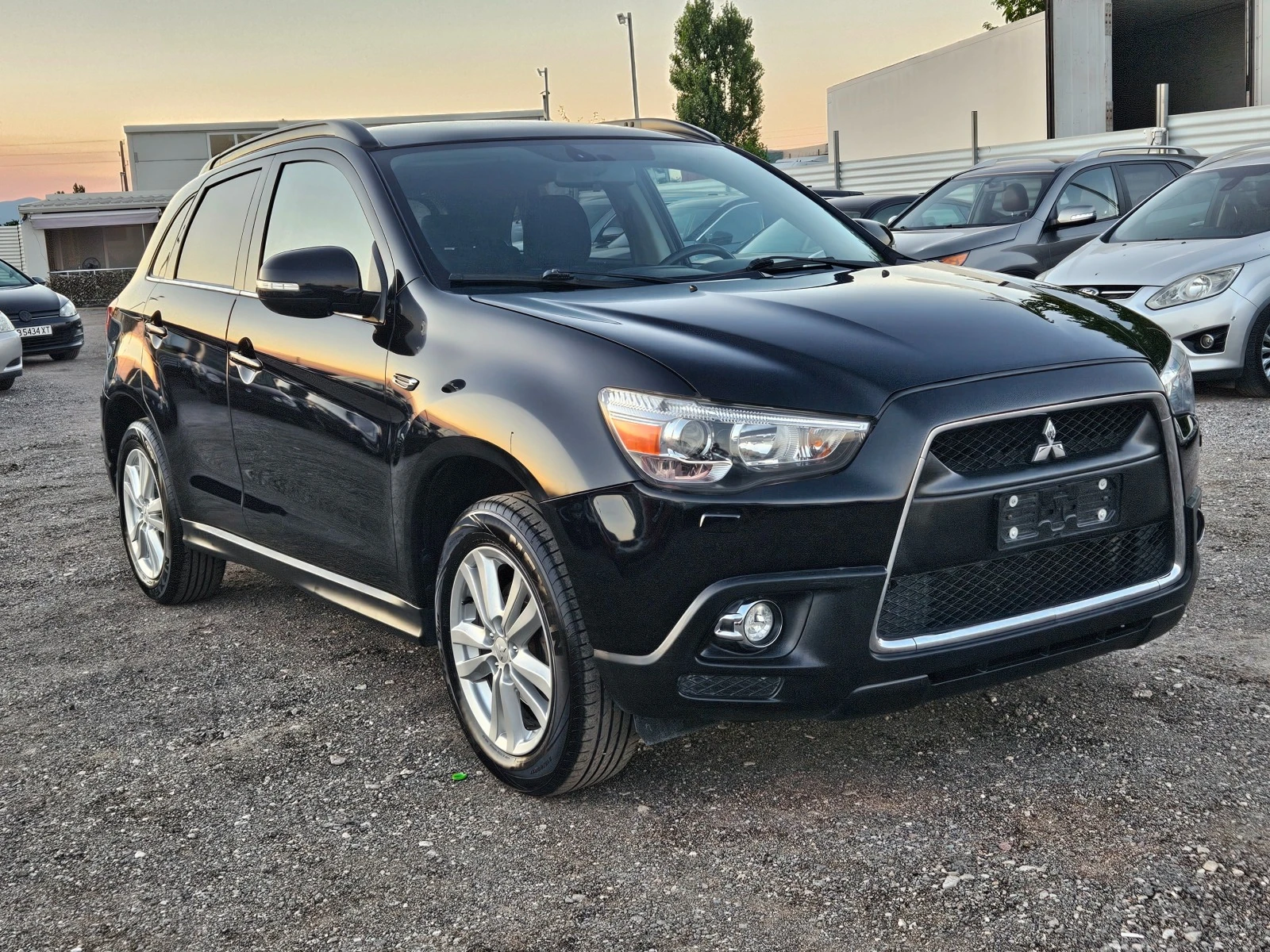 Mitsubishi ASX 1, 6 i-ГАЗ-ПАНОРАМА-174000km.  - изображение 2