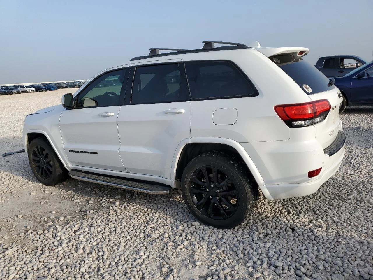 Jeep Grand cherokee LAREDO* Подгрев* Камера* keyless - изображение 2