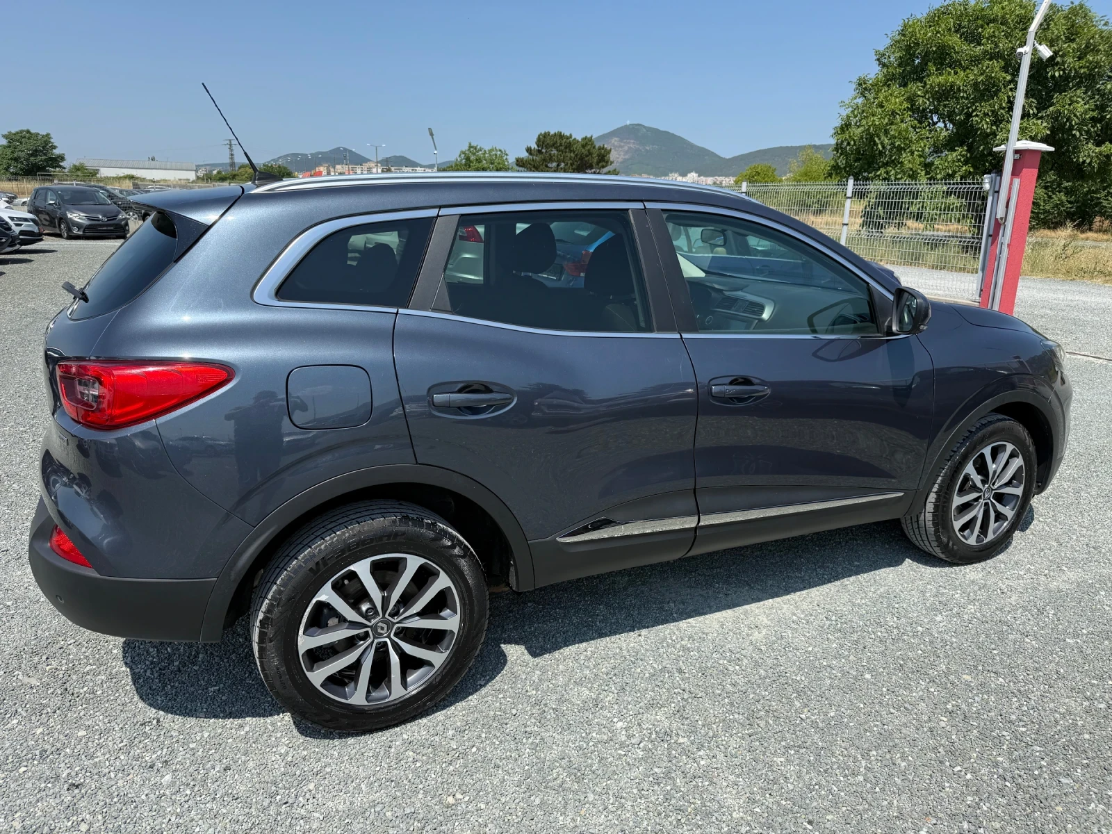 Renault Kadjar (KATO НОВА)^(4x4) - изображение 5