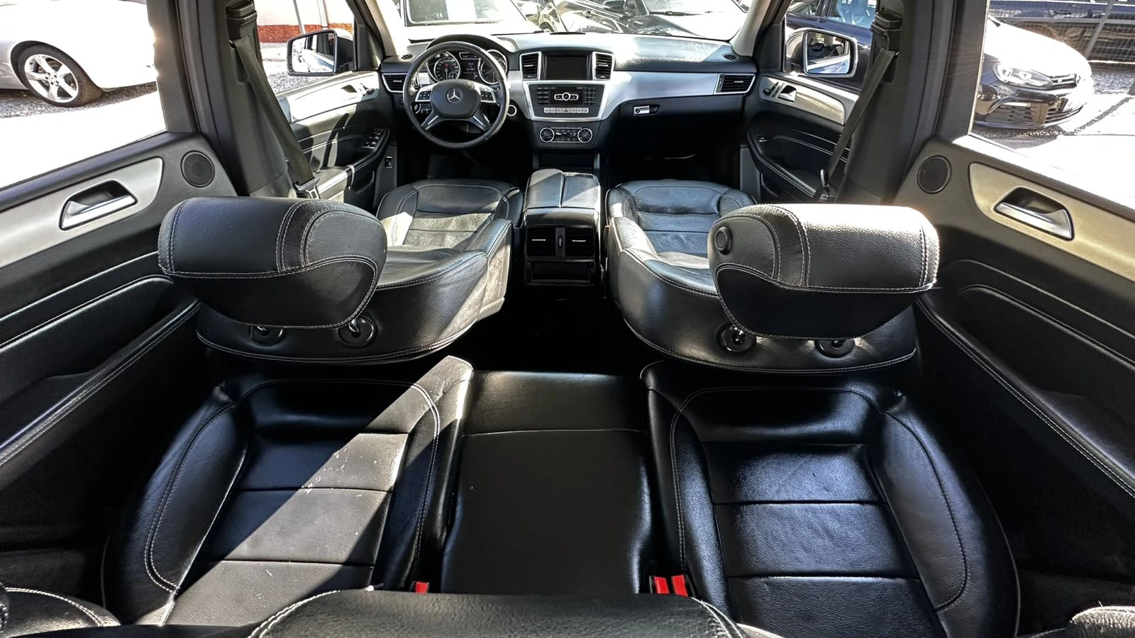 Mercedes-Benz ML 350 3.0CDI 258HP 4MATIC BLINDSPOT EURO6B - изображение 9