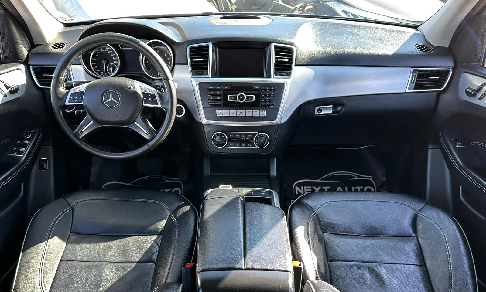 Mercedes-Benz ML 350 3.0CDI 258HP 4MATIC BLINDSPOT EURO6B - изображение 10