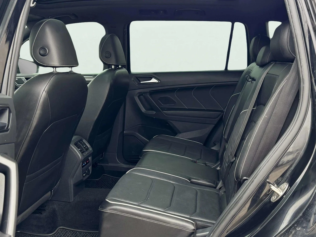 VW Tiguan 2.0 TSI 4Motion ZF8 /Highline R-Line / PANO | Mobile.bg   11