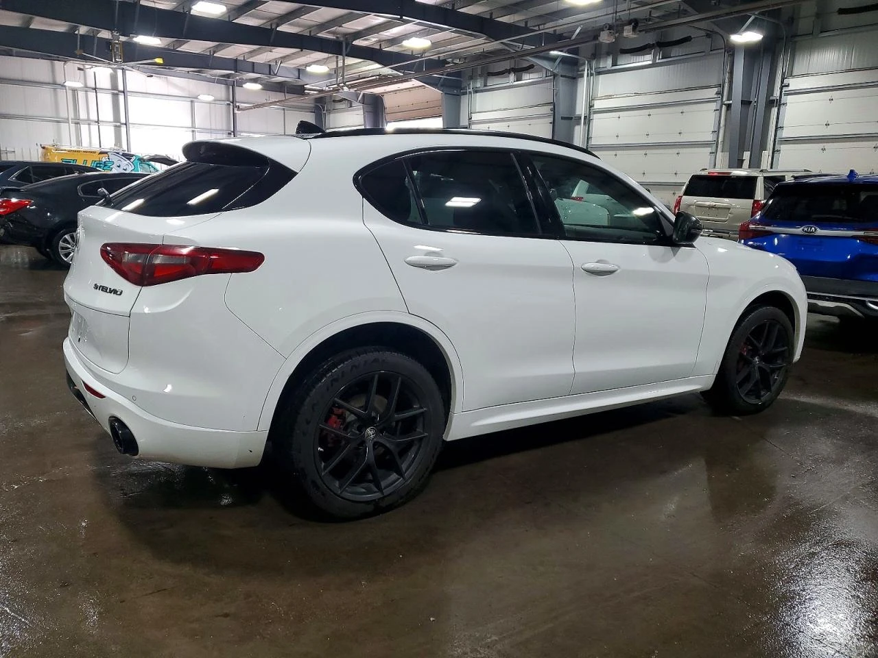 Alfa Romeo Stelvio TI* PANO* ПОДГРЕВИ* КЛИП НА МОТОРА - изображение 3