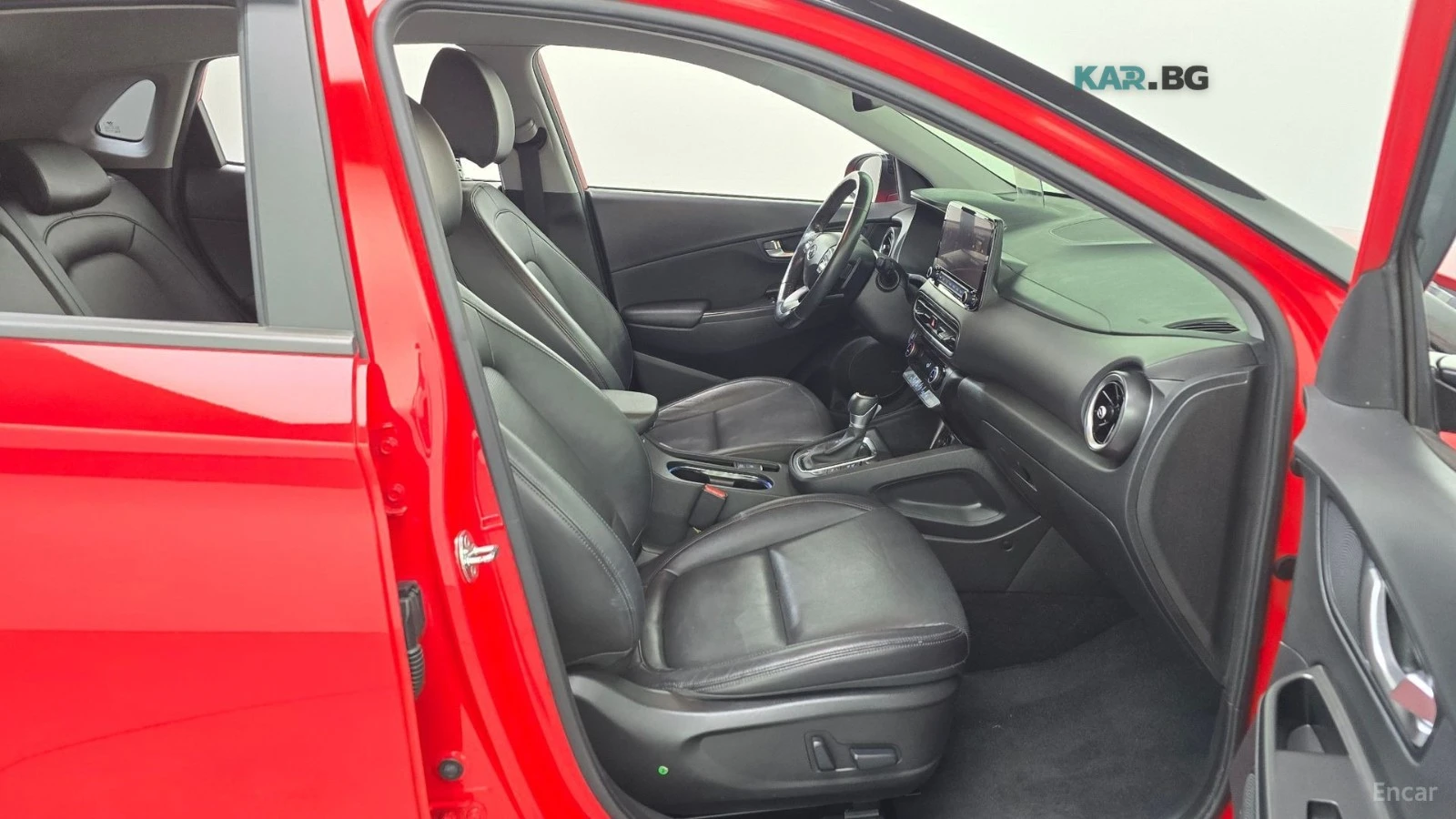 Hyundai Kona INSPIRATION* 1.6 TURBO* КОЖА* ПОДГРЕВ* ОБДУХВ* НАВ, снимка 11 - Автомобили и джипове - 55036732