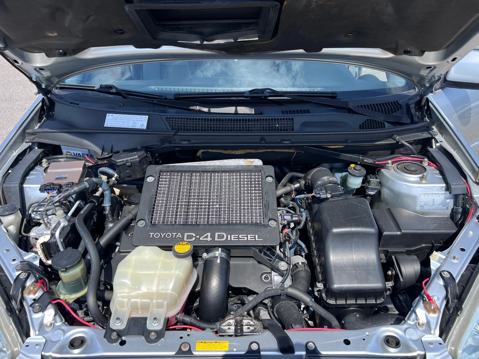 Toyota Rav4 2.0 D4D, снимка 16 - Автомобили и джипове - 55299590