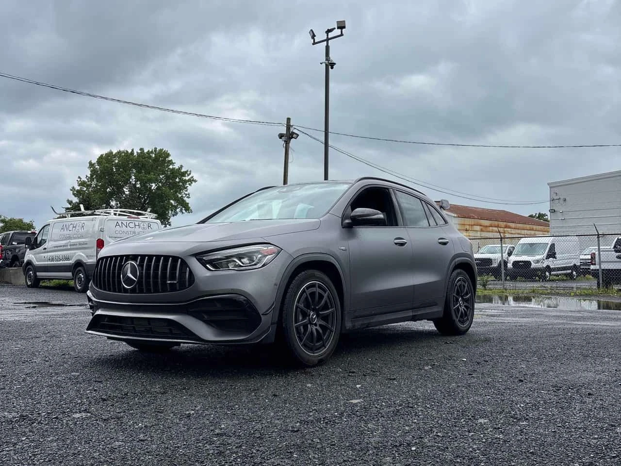 Mercedes-Benz GLA 45 AMG 4MATIC* DISTRONIC* АВТОКРЕДИТ* , снимка 12 - Автомобили и джипове - 55580903