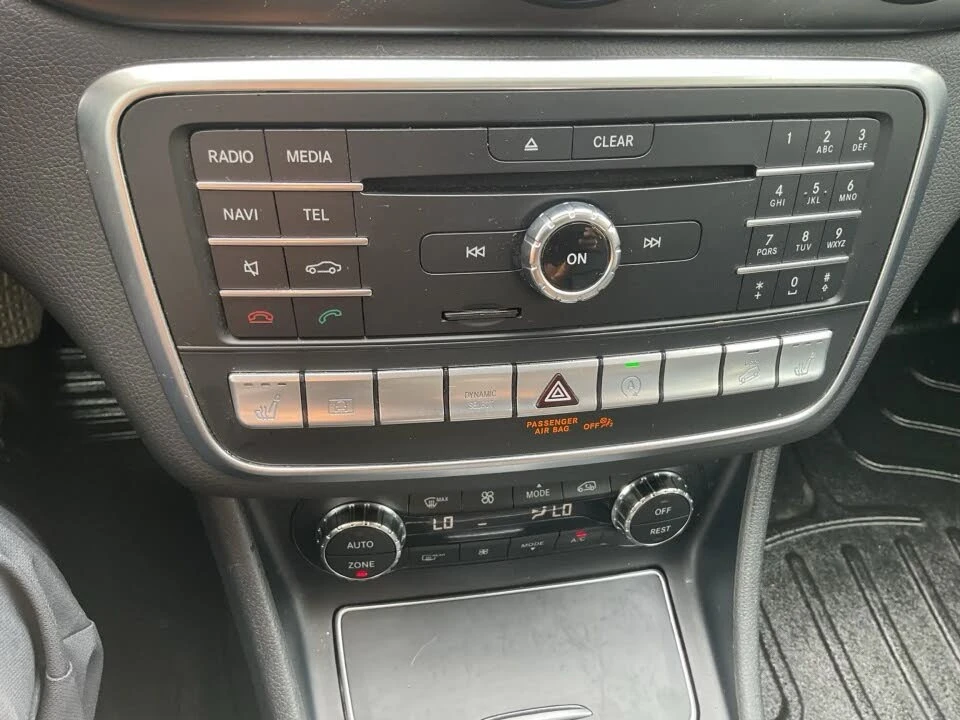 Mercedes-Benz GLA 250, снимка 9 - Автомобили и джипове - 55802281