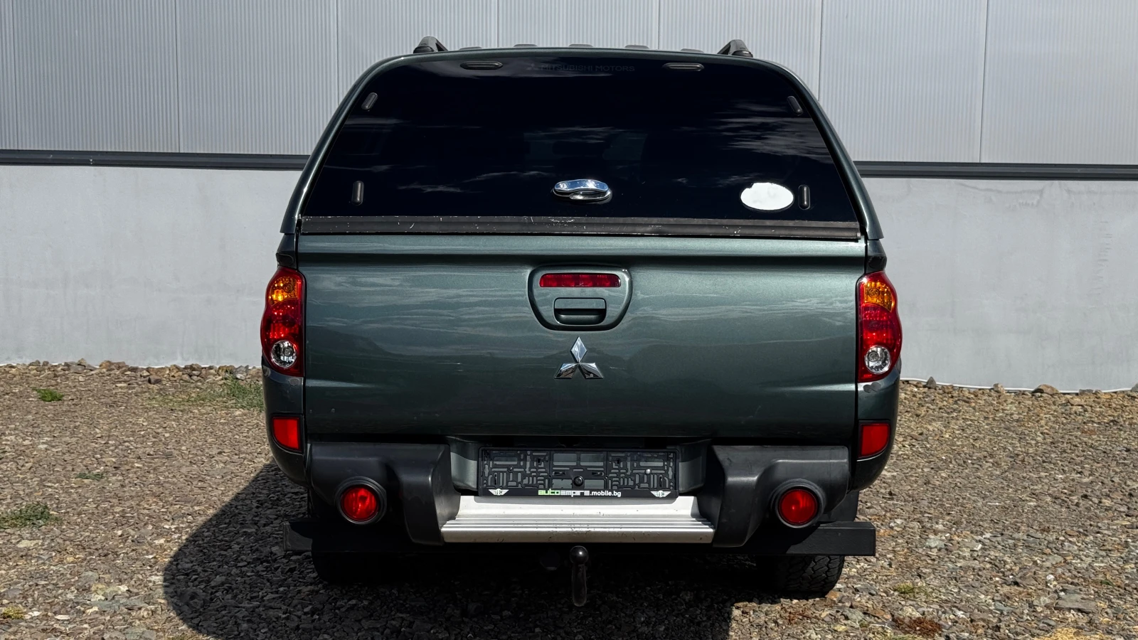 Mitsubishi L200 2.5 DI-D Automat Intense Doppelkabine 🇩, снимка 6 - Автомобили и джипове - 56217479