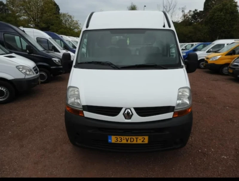 Renault Master 4 цилидъра, снимка 5 - Бусове и автобуси - 47844817