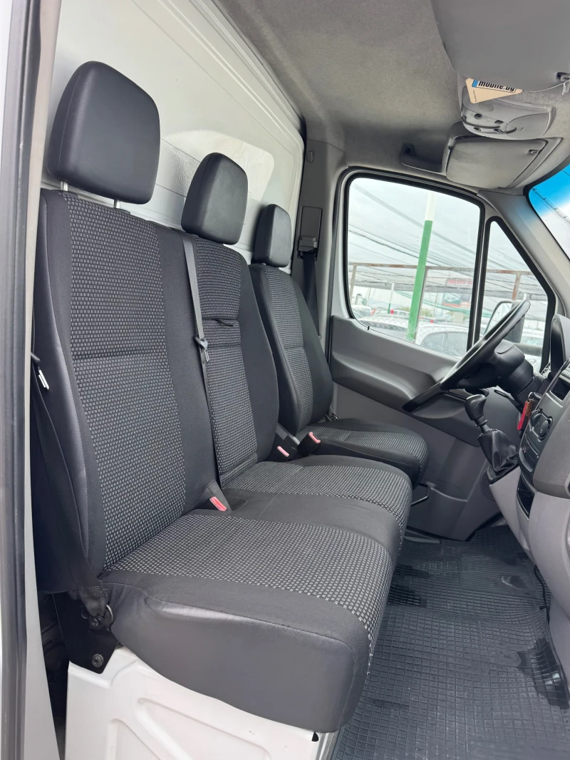 Mercedes-Benz Sprinter 311 Специален, снимка 9 - Бусове и автобуси - 52135959