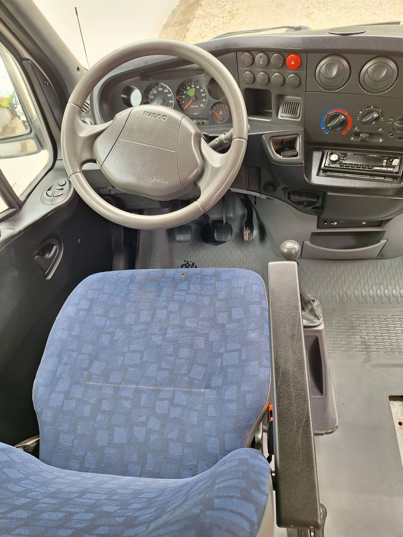 Iveco Daily 35-17 .-3.5.    3.0-170 | Mobile.bg   11