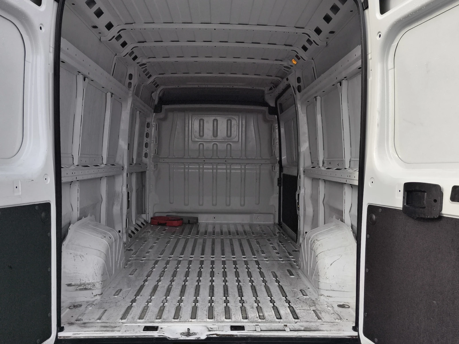 Citroen Jumper FT 35 L3H2 2.2 BlueHDI 140 BVM6 S&S E6.4//2212157 | Mobile.bg � ����������� 12