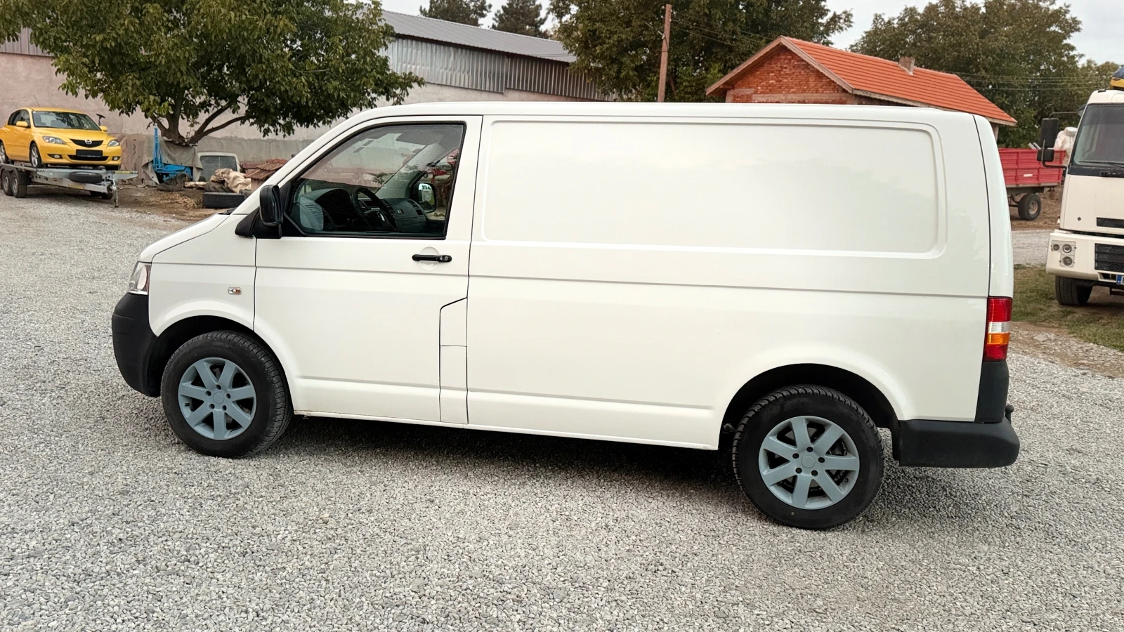 VW T5 1.9TDi, снимка 8 - Бусове и автобуси - 56249578