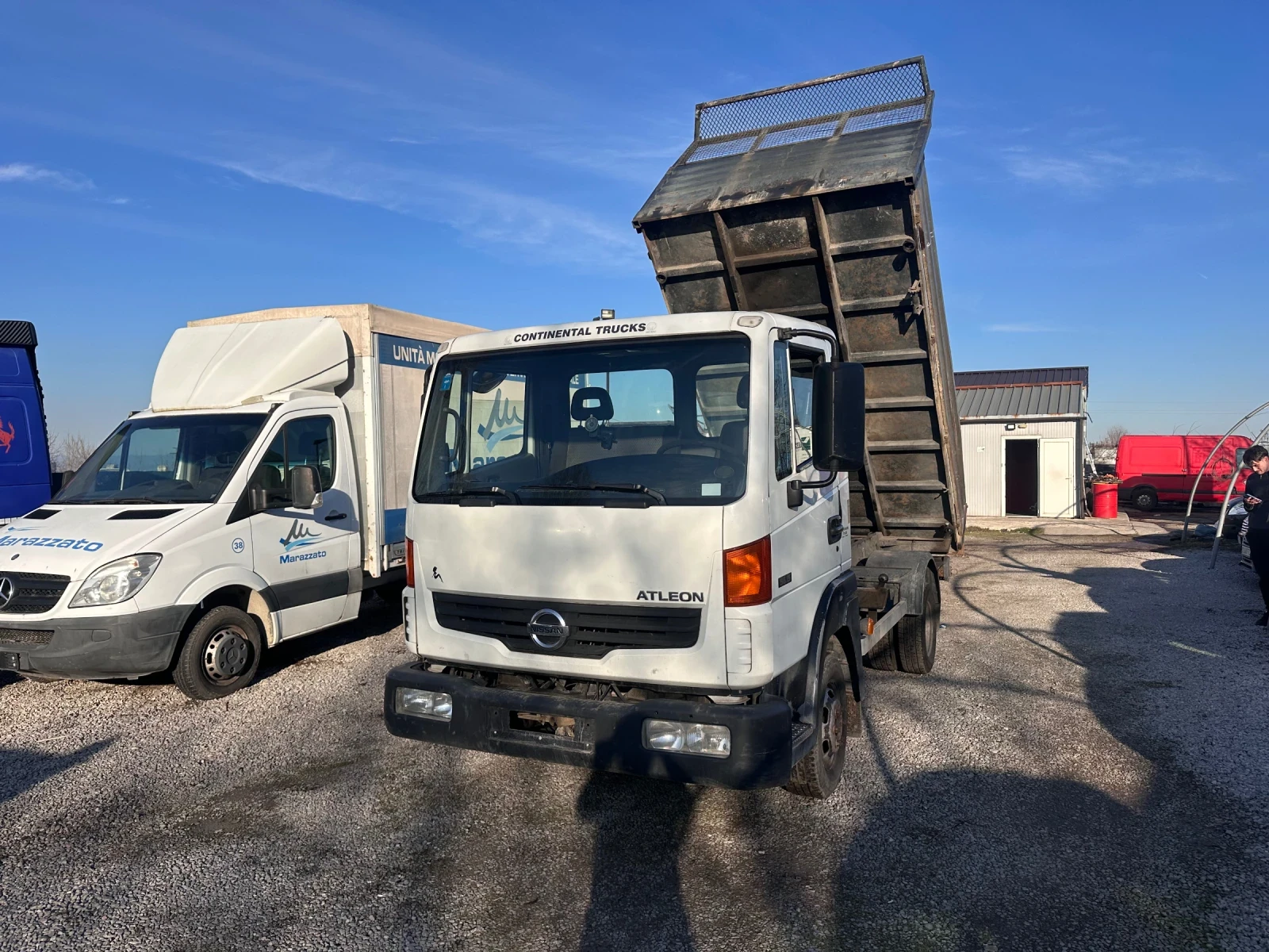 Nissan Atleon �������� | Mobile.bg � ����������� 1