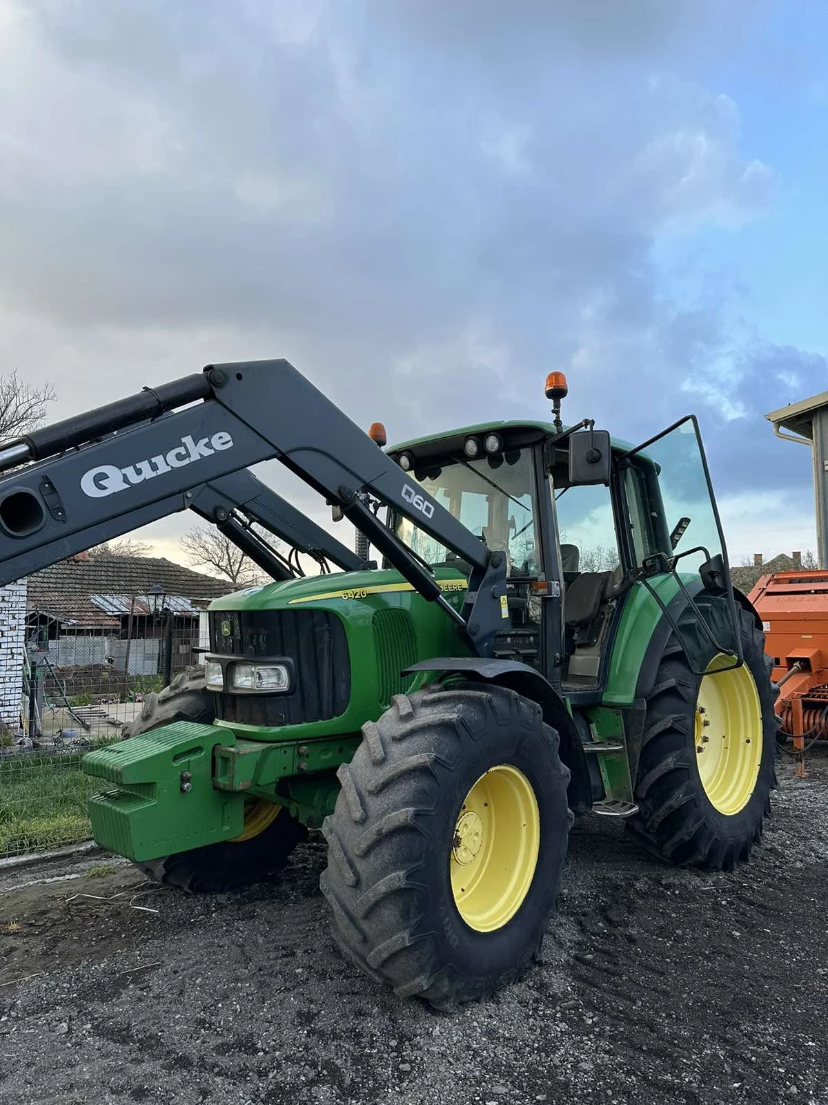Трактор John Deere 6420 - изображение 7