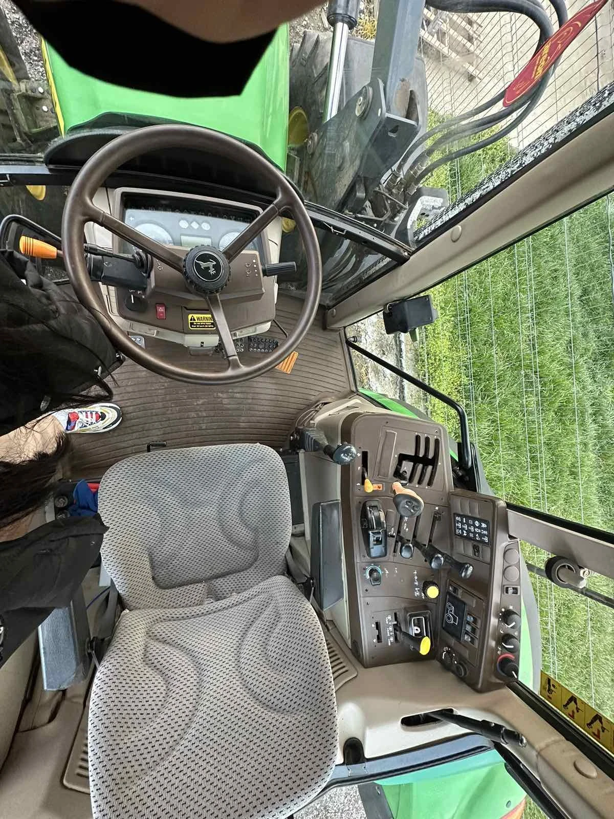 Трактор John Deere 6420 - изображение 5