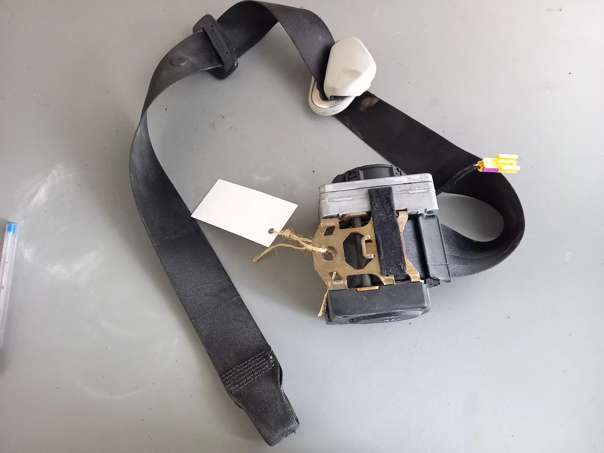 ����� ������ ����� ���������� ���� 4 2����� (�) | Mobile.bg � ����������� 1