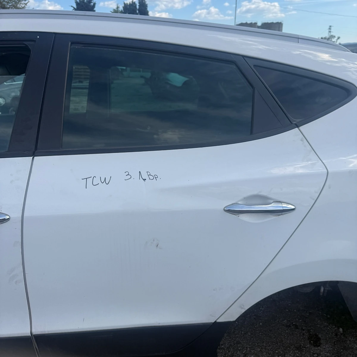 Задна лява врата за Hyundai IX 35 TCW 385-385