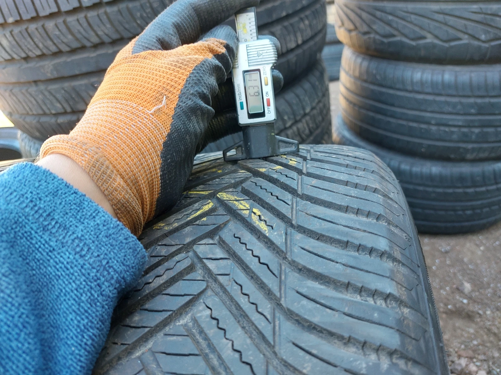 ���� 235/50R18 | Mobile.bg � ����������� 5