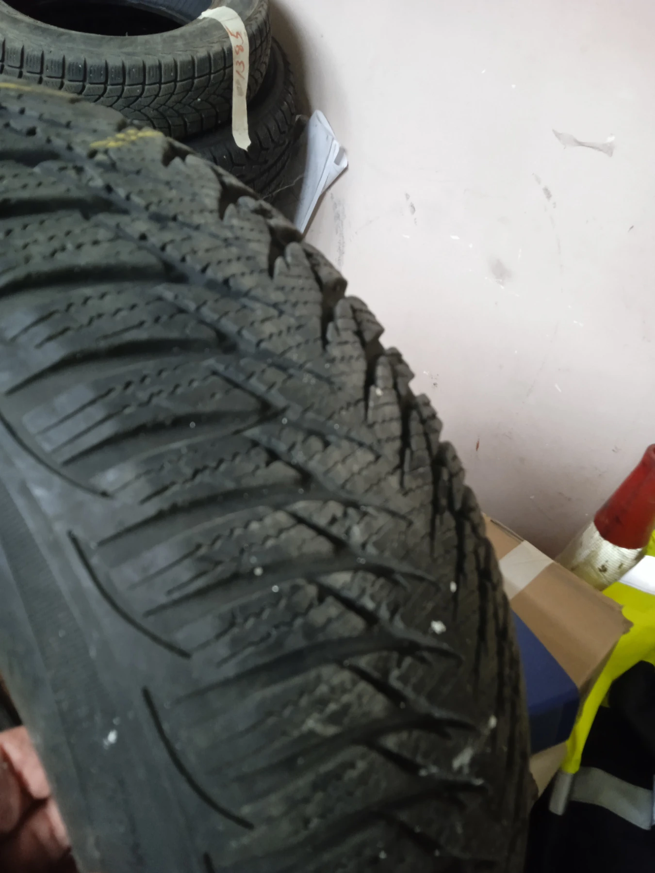 ���� 155/65R14 | Mobile.bg � ����������� 1