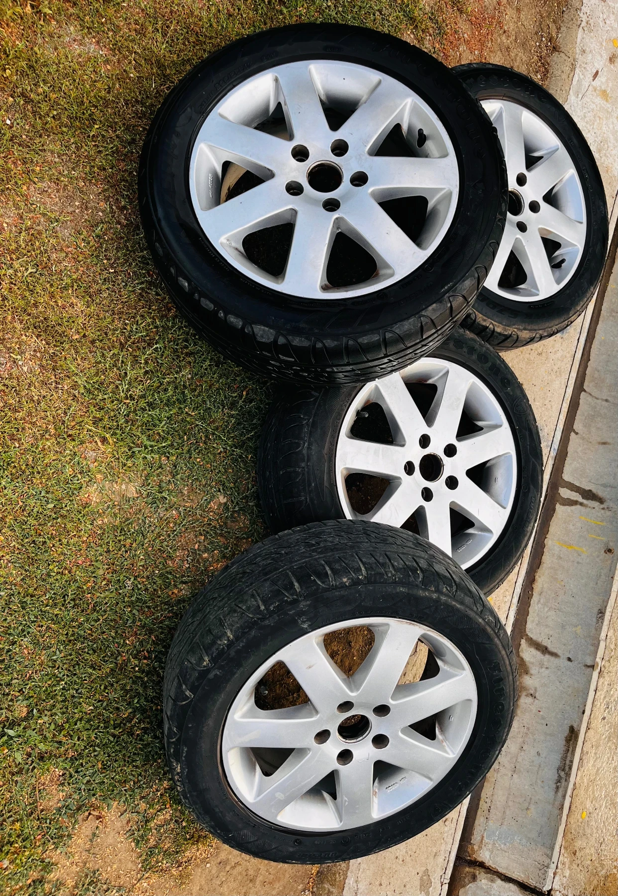 Гуми с джанти Firestone 205/110R19.5, снимка 7 - Гуми и джанти - 55674233