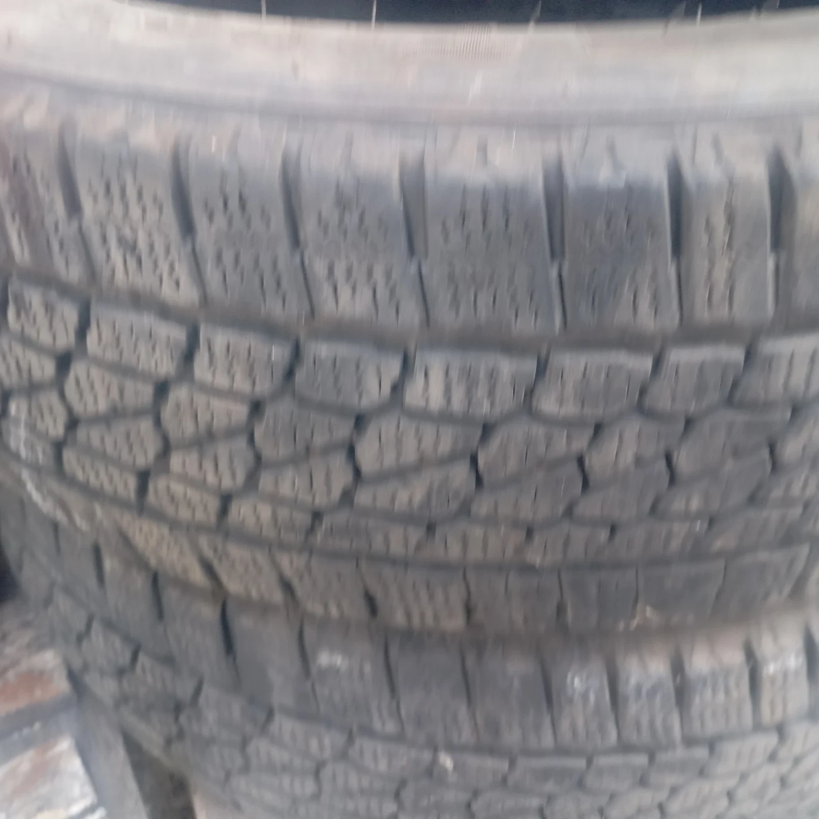 ���� 235/65R16 | Mobile.bg � ����������� 4