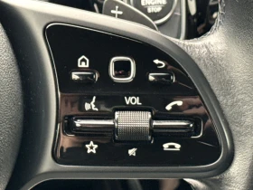 Mercedes-Benz A 200, снимка 16