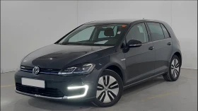 VW Golf 136 k.с./Кеyless/Дистроник/Дигитален километраж, снимка 2