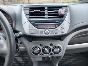 Nissan Pixo 1.0i климатик 68кс, снимка 14