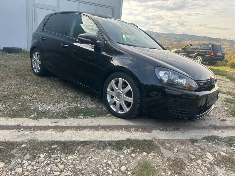 VW Golf 1.6TDI, снимка 1 - Автомобили и джипове - 47359016