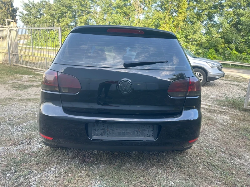 VW Golf 1.6TDI, снимка 7 - Автомобили и джипове - 47359016