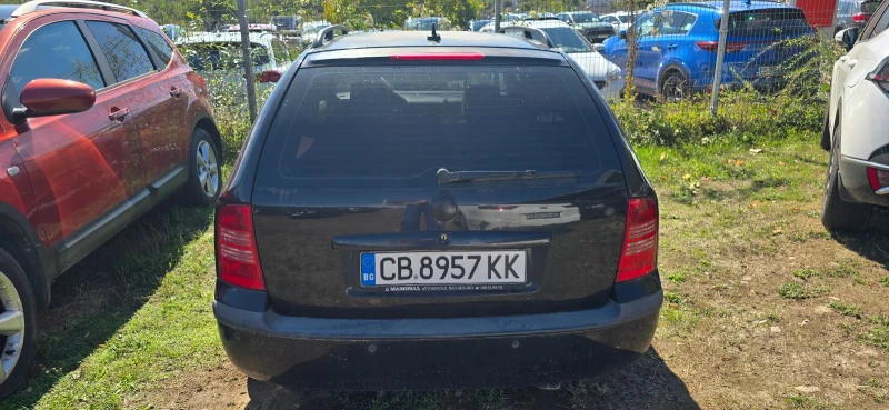 Skoda Octavia, снимка 3 - Автомобили и джипове - 47412800