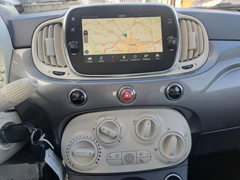 Fiat 500 1.2I-NAVI-PANORAMA-EU6B-ПЕРФЕКТЕН, снимка 12 - Автомобили и джипове - 48004190