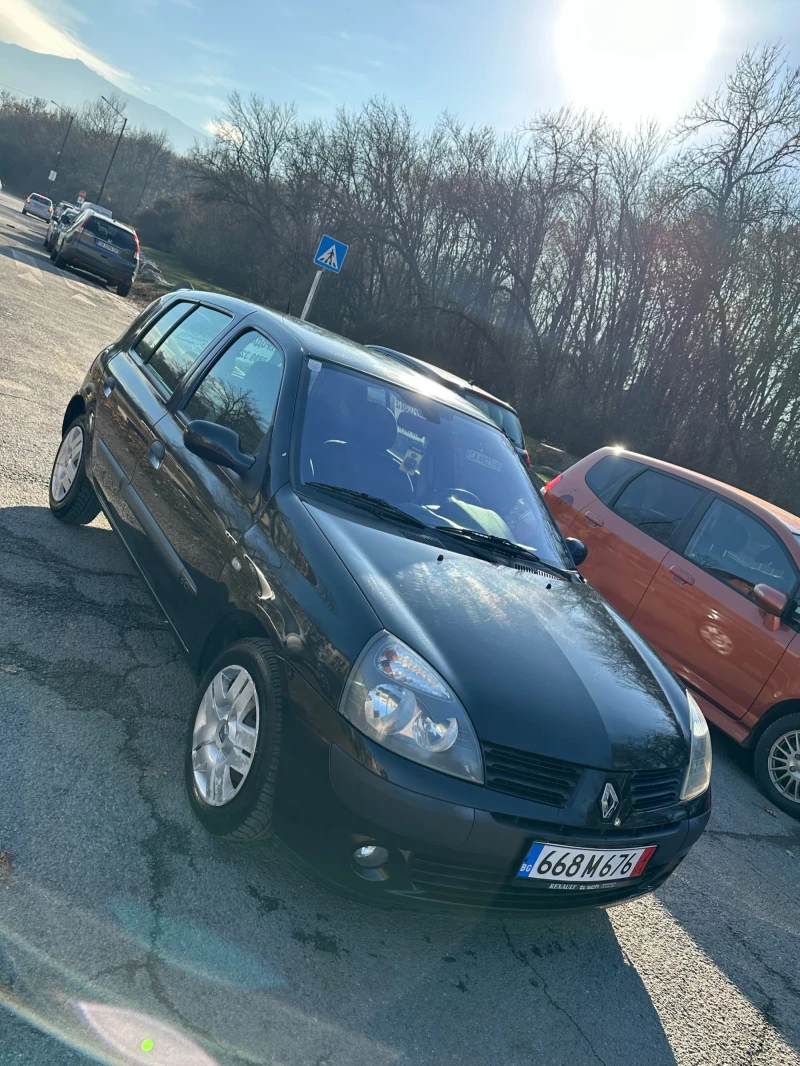 Renault Clio, снимка 3 - Автомобили и джипове - 48215756