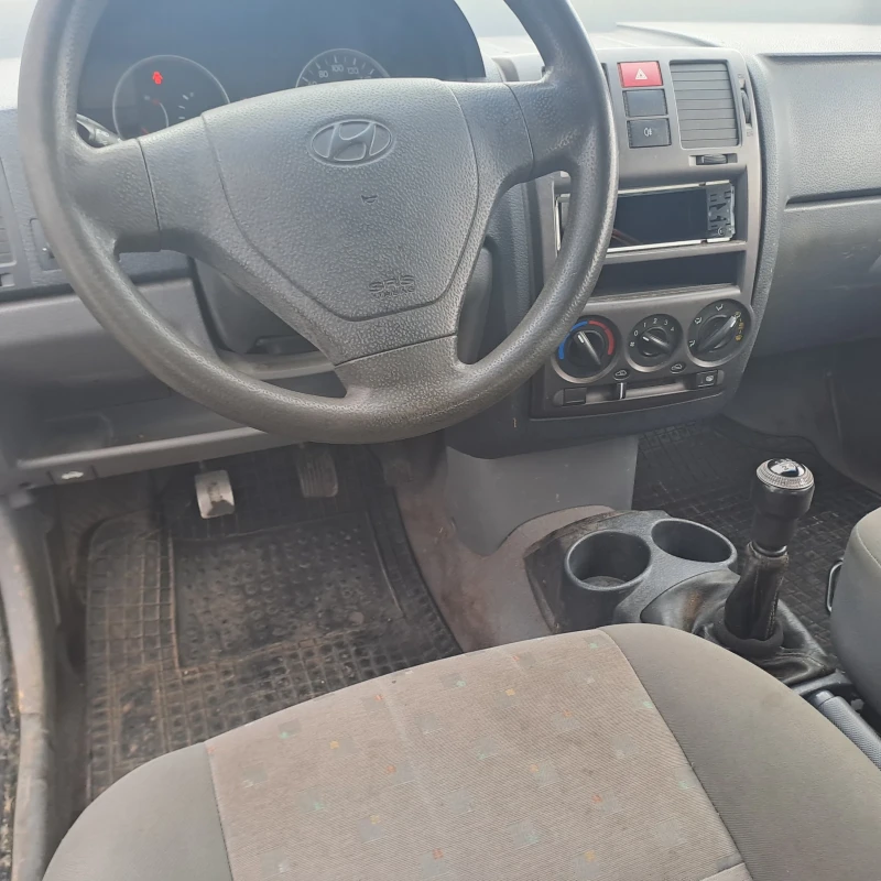 Hyundai Getz 1.2, снимка 14 - Автомобили и джипове - 48256387