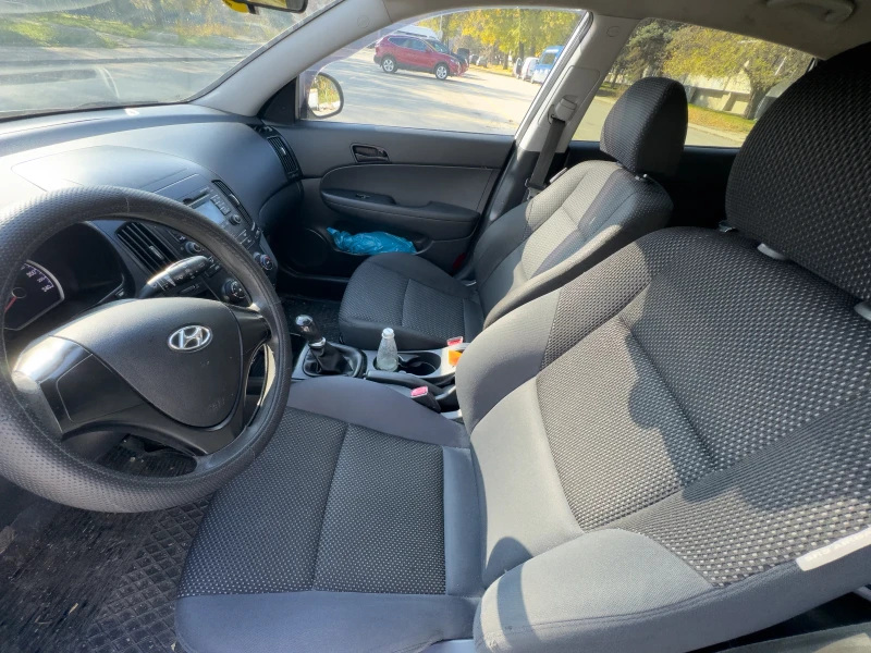 Hyundai I30, снимка 5 - Автомобили и джипове - 48379198