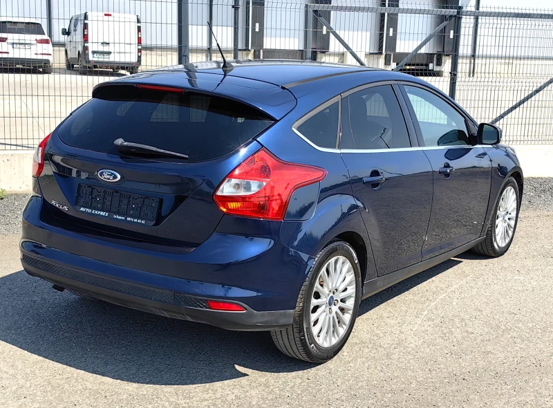 Ford Focus 1.6TDCI Titanium* KeylessGO* , снимка 4 - Автомобили и джипове - 48713489