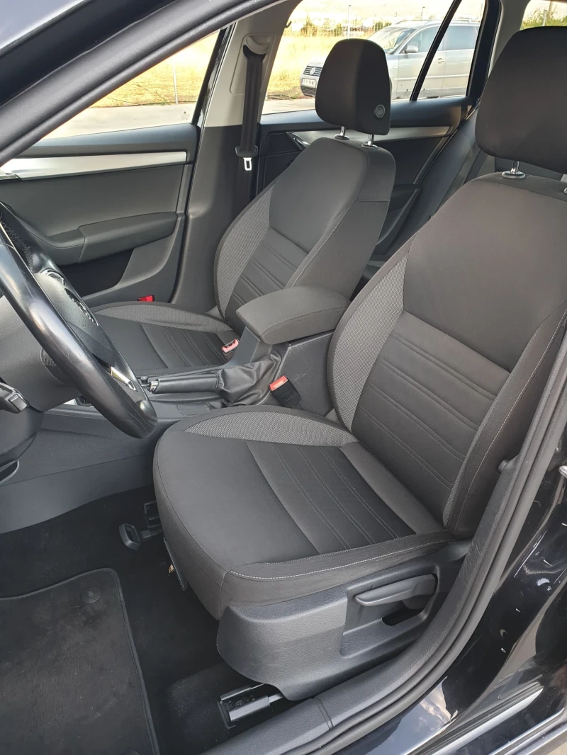 Skoda Octavia, снимка 8 - Автомобили и джипове - 51894841