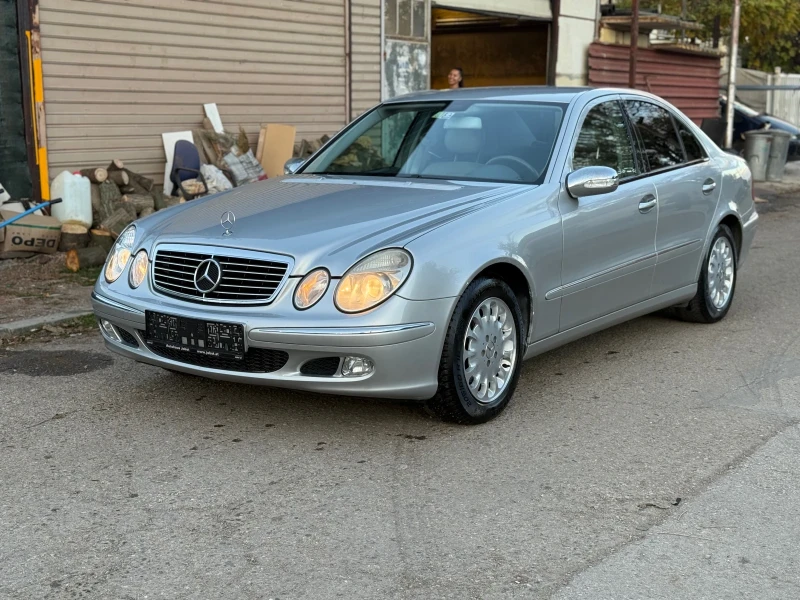 Mercedes-Benz E 220 Elegance , снимка 2 - Автомобили и джипове - 52498363