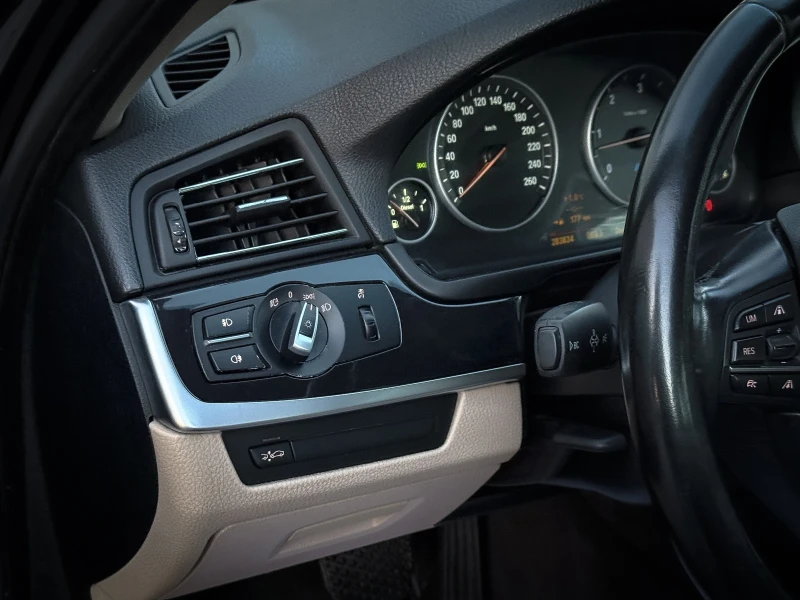 BMW 530 D* MSPORT* ЛИЗИНГ, снимка 11 - Автомобили и джипове - 52939358