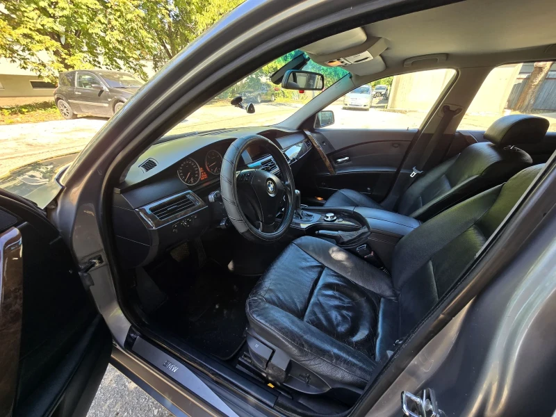 BMW 530, снимка 7 - Автомобили и джипове - 52971690