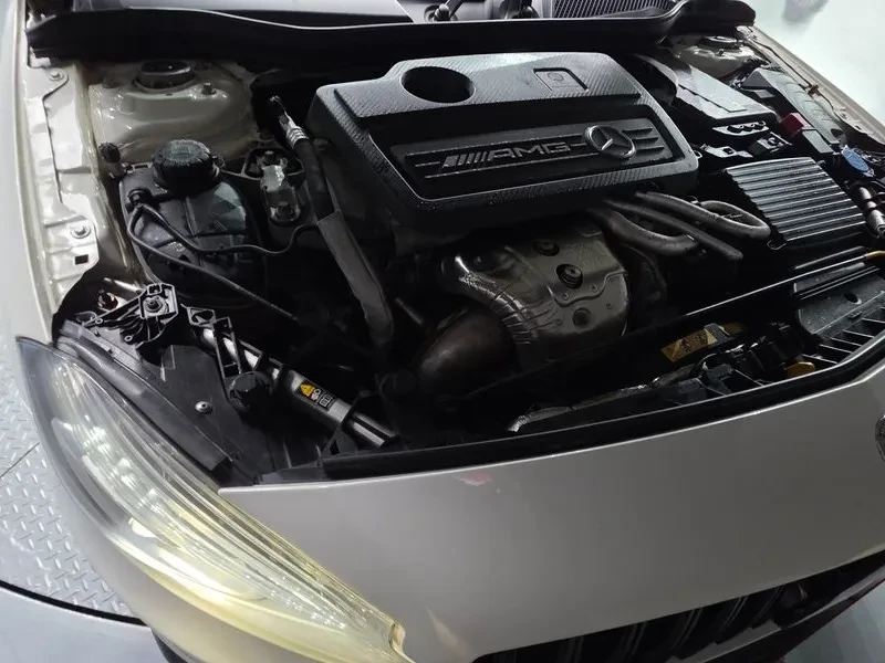 Mercedes-Benz A45 AMG 4Matic, снимка 6 - Автомобили и джипове - 55884343
