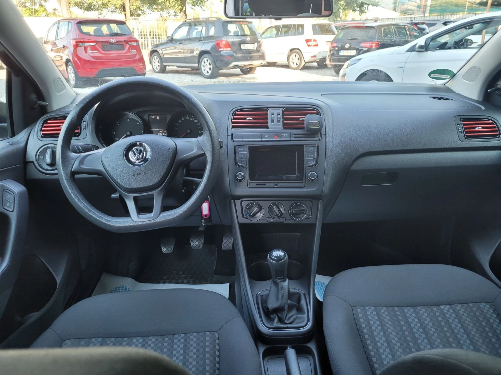 VW Polo 1.4 TDI  - изображение 10