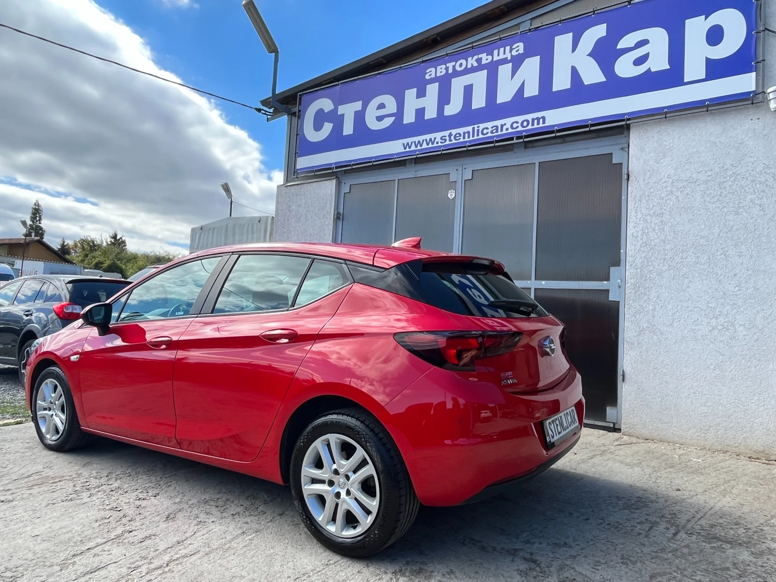 Opel Astra СОБСТВЕН ЛИЗИНГ И СИГУРНО ОДОБРЕНИЕ - изображение 2