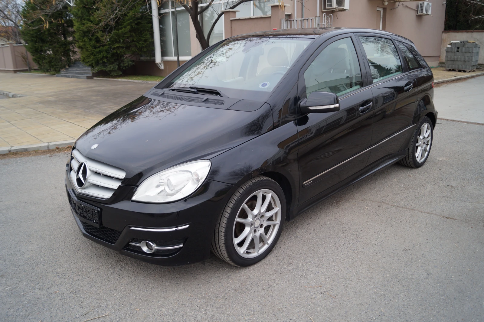 Mercedes-Benz B 170 1.7i 116к.с. - [1] 