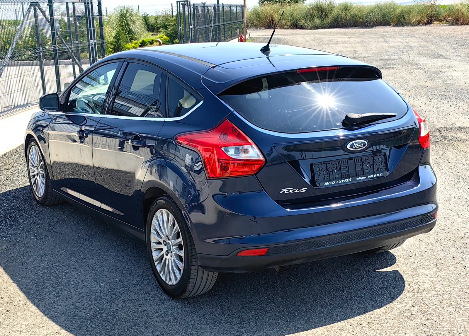 Ford Focus 1.6TDCI Titanium* KeylessGO*  - изображение 6