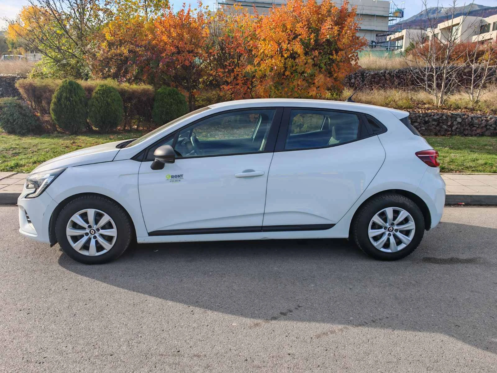 Renault Clio 1, 0 SCe в гаранция - изображение 9